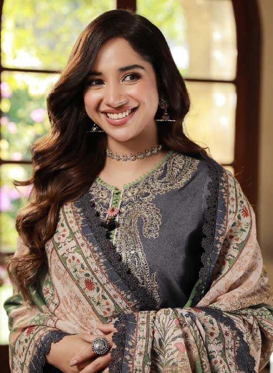 Asim Jofa Winter Karandi 3 PC Shawl Collection AJAW-06