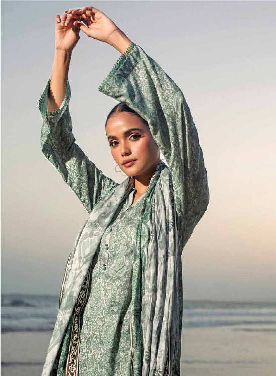 Gul Ahmad Winter Embroidered Linen 3 Pc Suit LT-32021 B