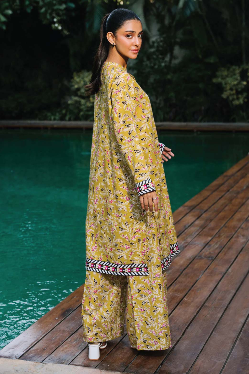 Zellbury Digital Printed Khaddar 2 Piece-WUW24X20164